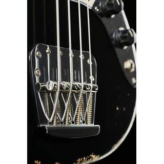 Fender Justin Meldal-Johnsen Road Worn Mustang Bass Black RW elektrische basgitaar