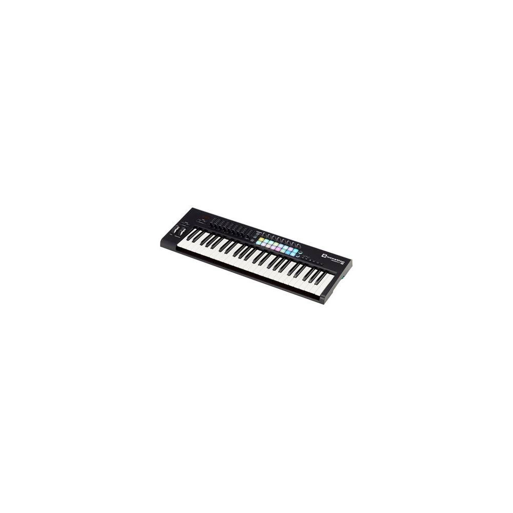 Novation Launchkey 49 MK2 MIDI keyboard