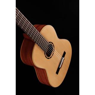 Ortega Family Series R121L linkshandige klassieke gitaar naturel