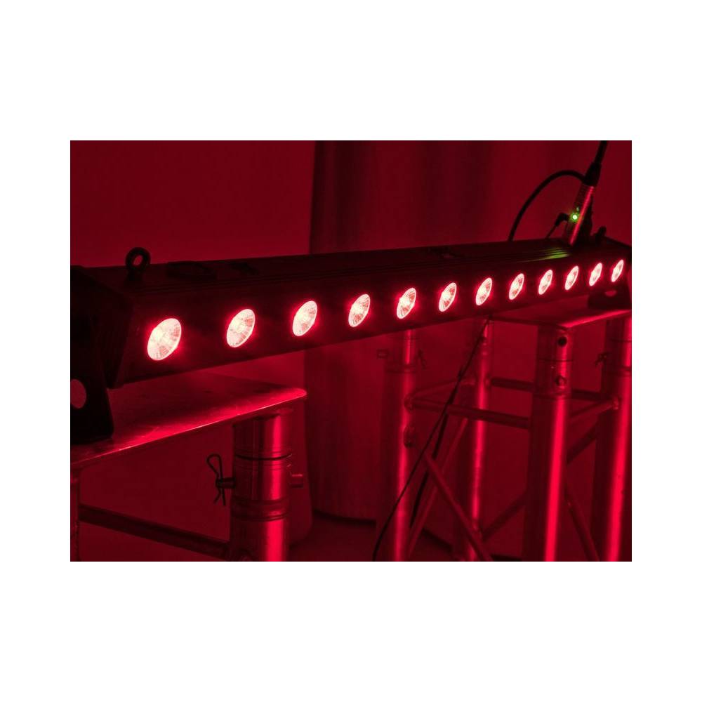 Eurolite LED BAR-12 QCL RGB+UV