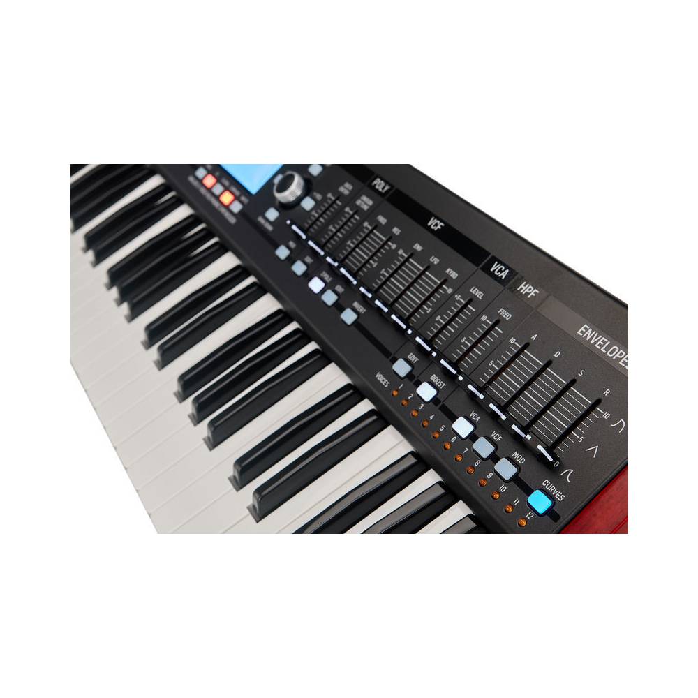 Behringer Deepmind 12