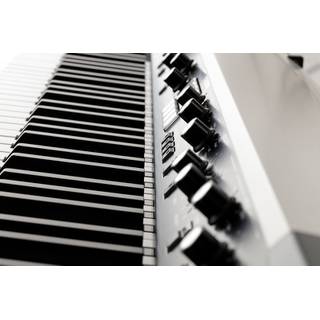 Korg SV2 73S stage piano
