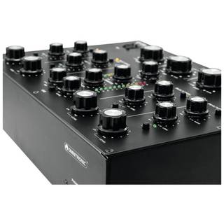 Omnitronic TRM-402 4-kanaals rotary mixer