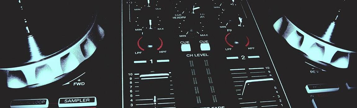 Want to buy a Pioneer DJ Set?
