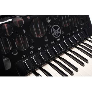 Hohner Amica Forte IV 96 Zwart, Silent Key accordeon