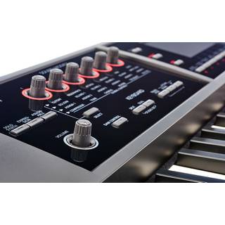 Roland FA-08 Music Workstation