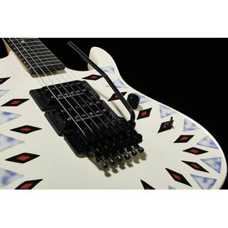 Kramer Guitars Icon Collection NightSwan Vintage White met Aztec Marble Graphic elektrische gitaar