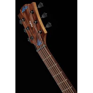LAG Guitars Tramontane HyVibe 10 Satin LH E/A westerngitaar met ingebouwd multi-effect en bluetooth