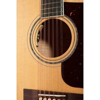 Guild F-512E Maple Blonde elektrisch-akoestische 12-snarige gitaar met koffer