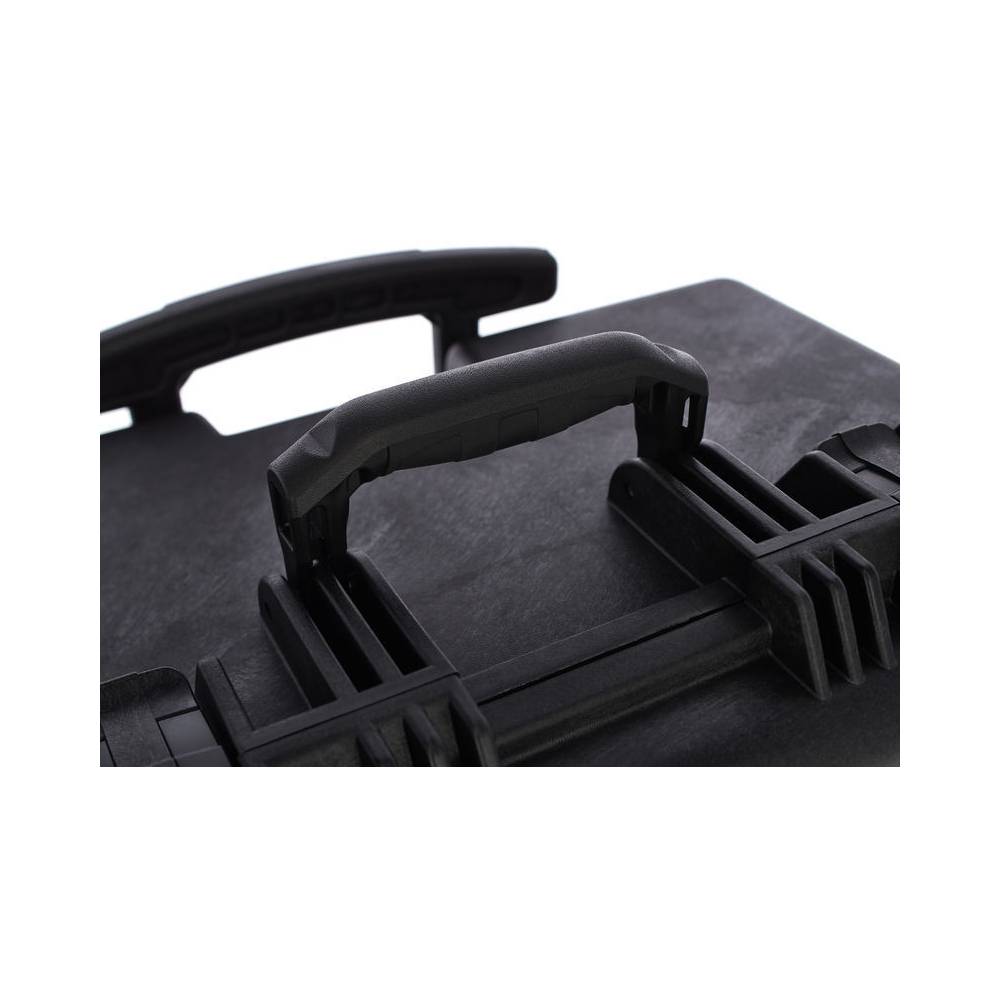 Peli 1650 zwarte trolley met schuim 722x442x270 mm