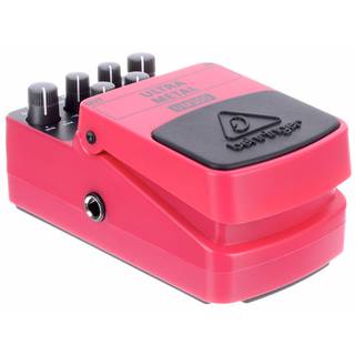Behringer UM300 Distortion effect pedaal