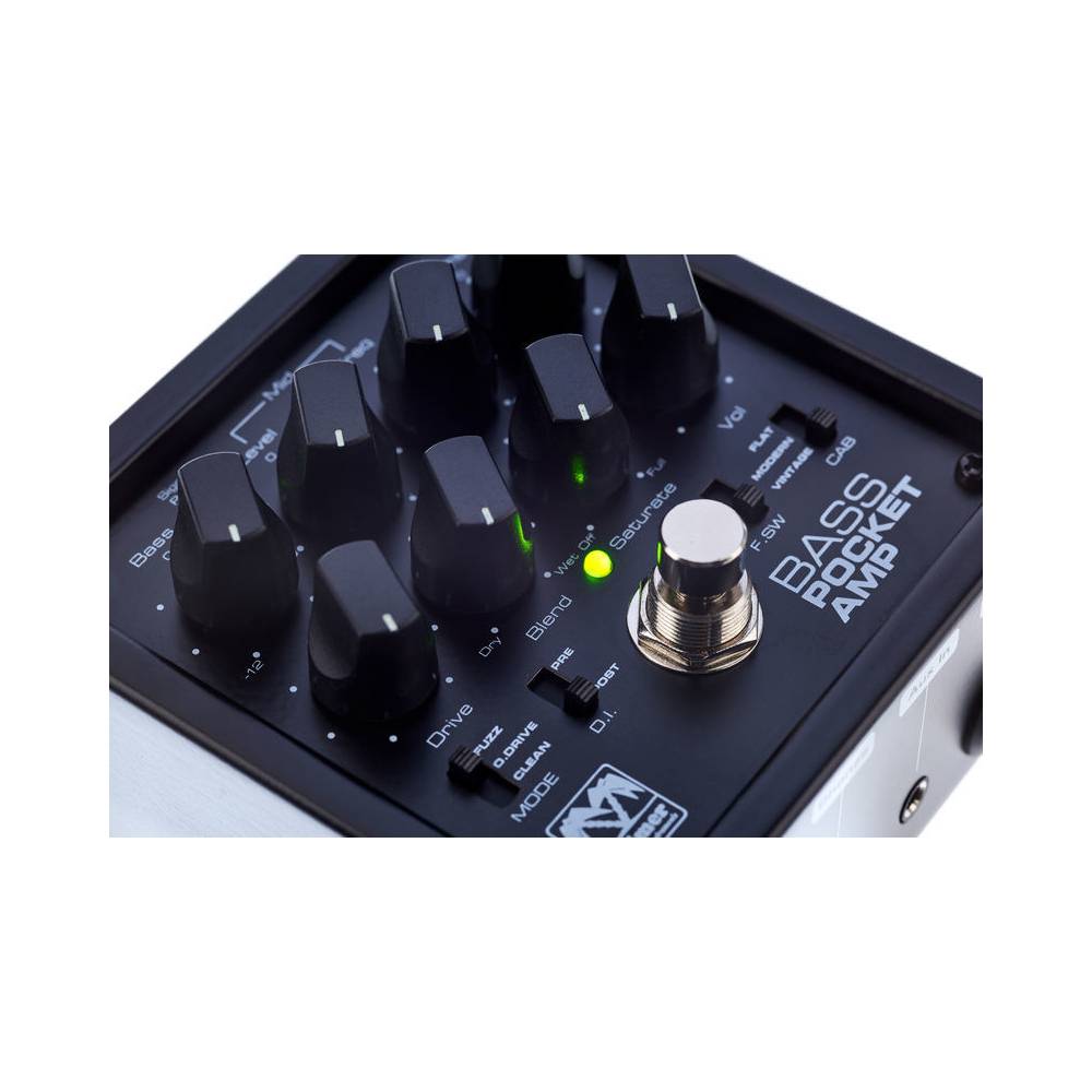 Palmer Pocket Amp Bass preamp en DI-box voor basgitaar