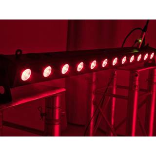 Eurolite LED BAR-12 QCL RGB+UV