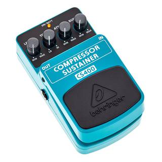 Behringer CS400 compressor/sustain voeteffect