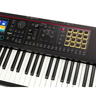 Roland Fantom-08 synthesizer