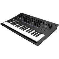 Korg Minilogue XD synthesizer