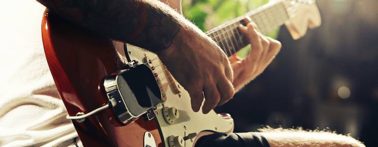 Create a complete band with just a guitar player - with OMB