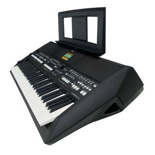 Yamaha PSR-SX600 workstation keyboard
