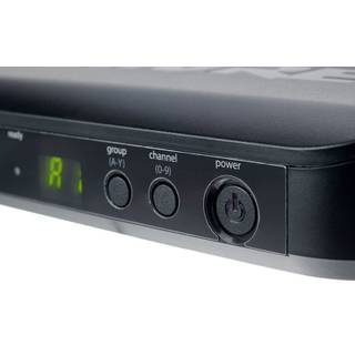 Shure BLX4E Analog Receiver H8E