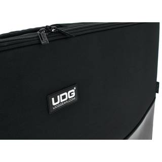 UDG Urbanite MIDI Controller Sleeve Extra Large Black