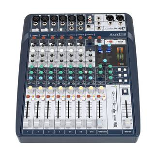 Soundcraft Signature 10 PA mixer met gratis AKG K52