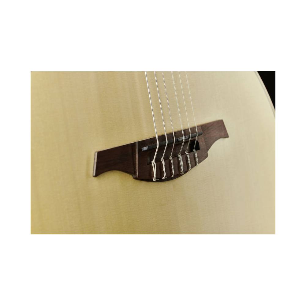 LAG Guitars Tramontane Nylon 270 TN270ACE E/A klassieke gitaar met auditorium body en smalle hals