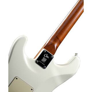 Mooer GTRS Guitars Standard 801 Vintage White Intelligent Guitar met gigbag