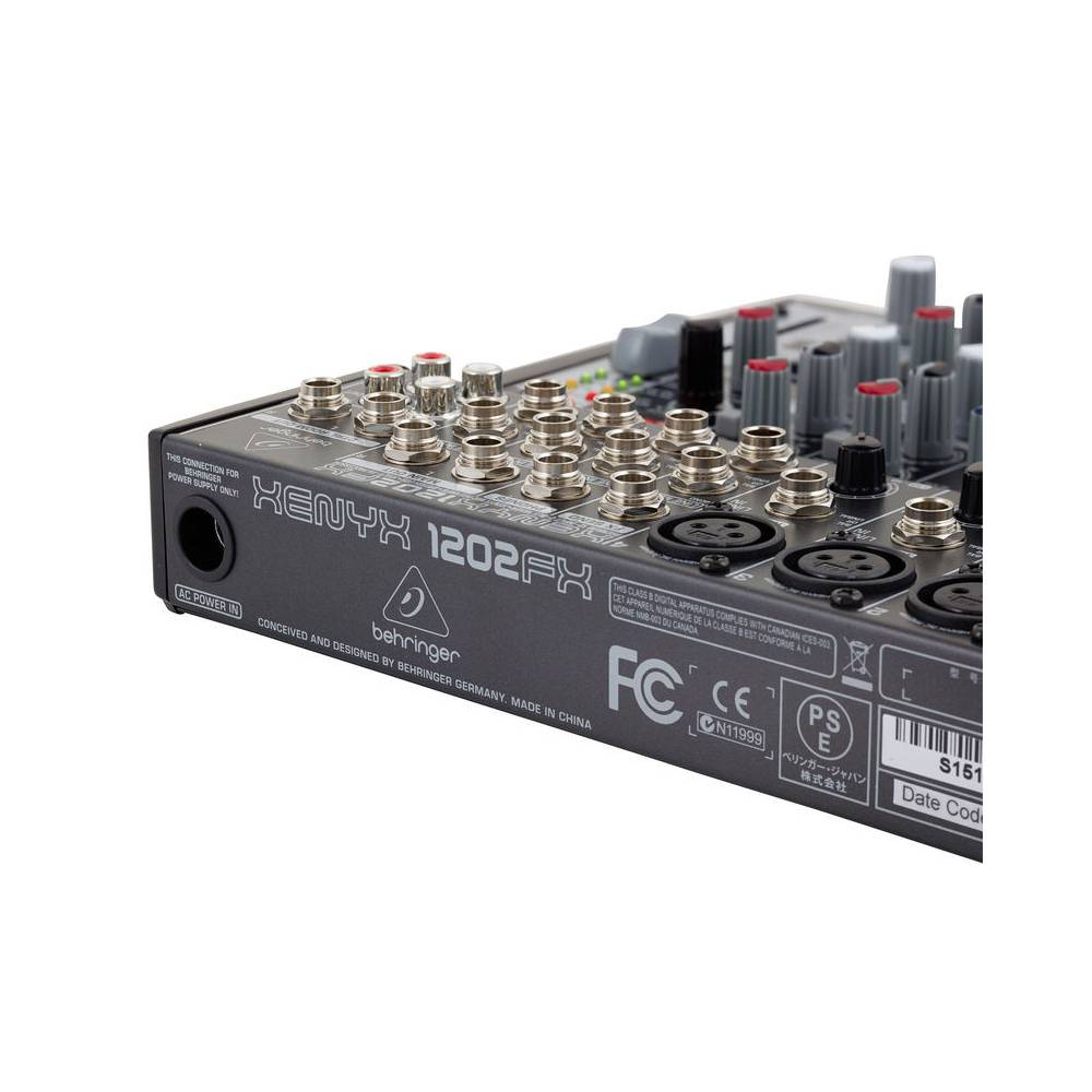 Behringer XENYX 1202FX