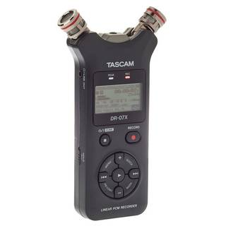 Tascam DR-07X stereo handheld recorder en USB interface