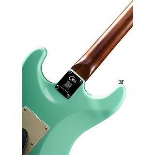 Mooer GTRS Guitars Standard 801 Surf Green Intelligent Guitar met gigbag