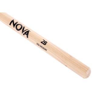 Nova by Vic Firth N2BN 2B drumstokken met nylon tip