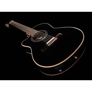 Ortega Feel Series RCE138-T4BK-L linkshandige klassieke gitaar