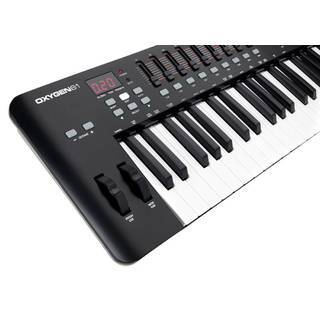M-Audio Oxygen 61 MK4 MIDI keyboard