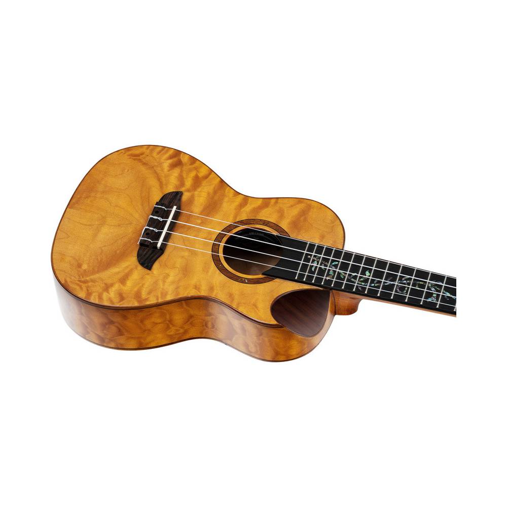 Ortega RUET-QMA Elite Series Concert Size Ukulele Quilted Maple elektrisch-akoestische concert ukelele met gigbag