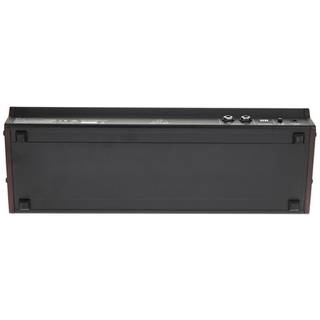 Behringer CAT analoge synthesizer