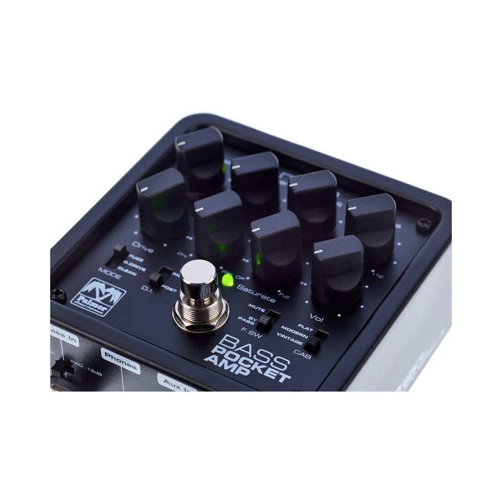 Palmer Pocket Amp Bass preamp en DI-box voor basgitaar