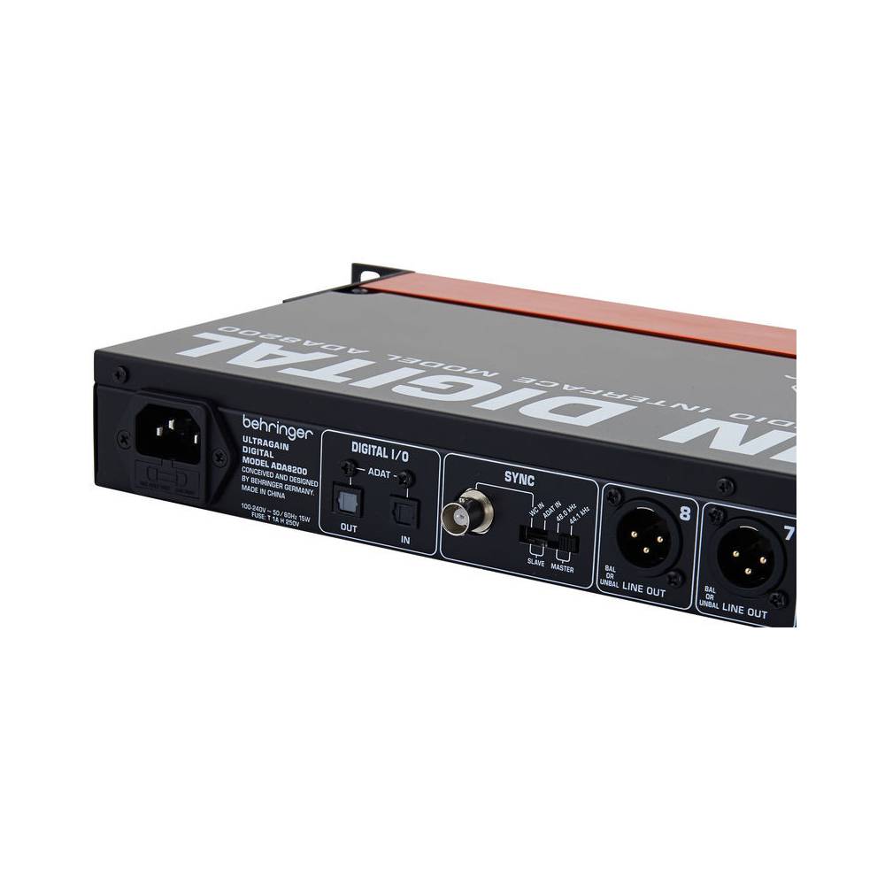 Behringer Ultragain Digital ADA8200 digitale converter