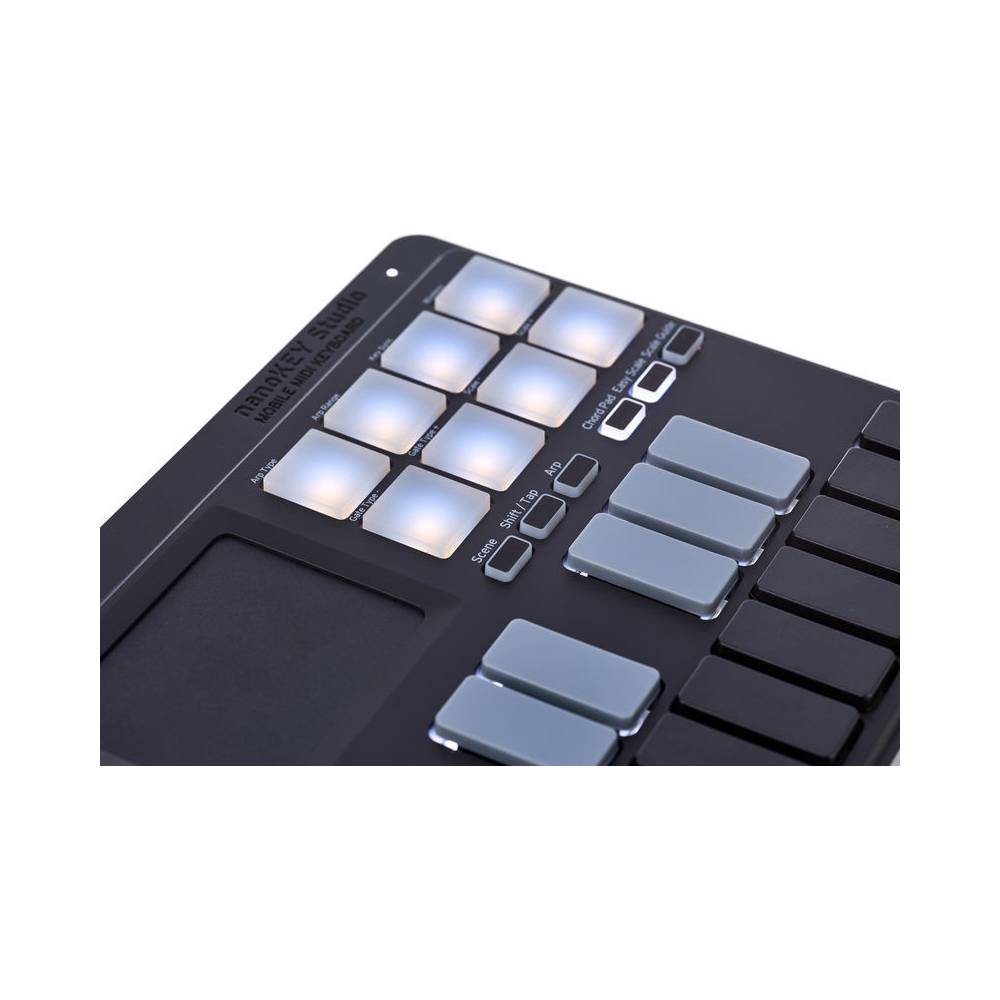Korg nanoKey Studio USB/Bluetooth MIDI controller