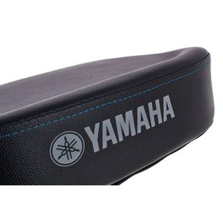 Yamaha DS950 drumkruk vier poten met zwarte skai zitting