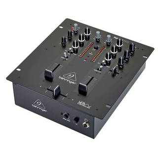 Behringer NOX101 DJ mixer