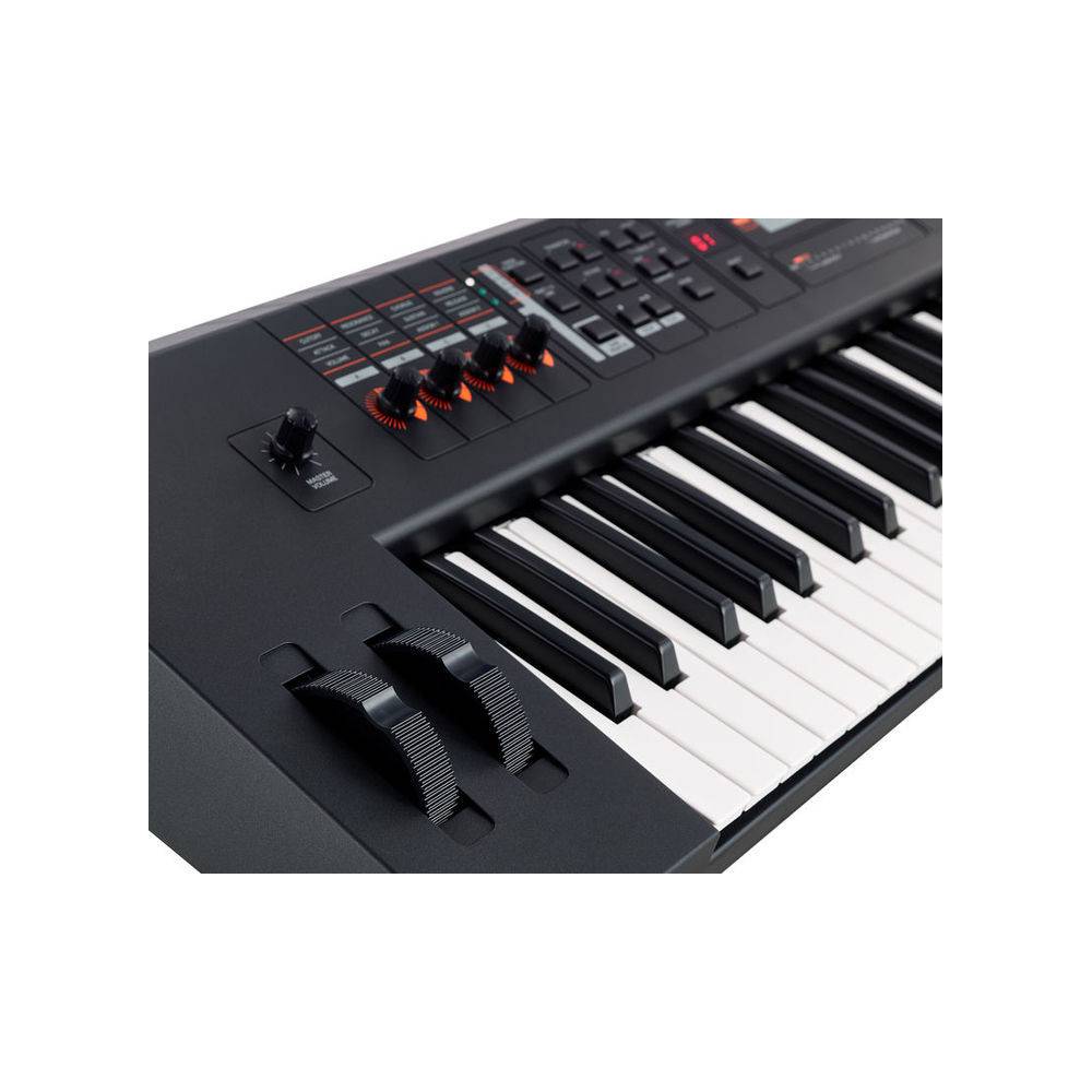 Yamaha MX61-II Black