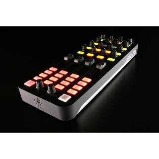 Allen & Heath Xone:K2 DJ MIDI controller