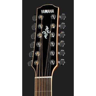 Yamaha APX700II 12 String Natural