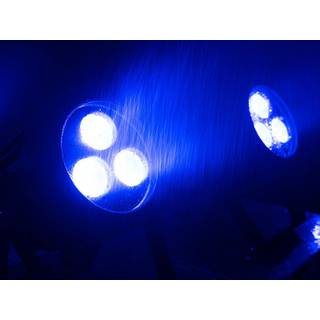 Eurolite LED IP Par 3x8W QCL IP65 spot