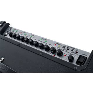 Boss Katana-210 Bass 160 Watt basgitaarversterker combo