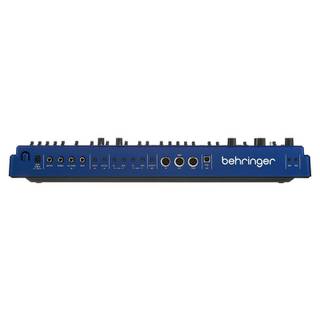 Behringer MS-1 Blue analoge monofone synthesizer