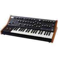 Moog Subsequent 37