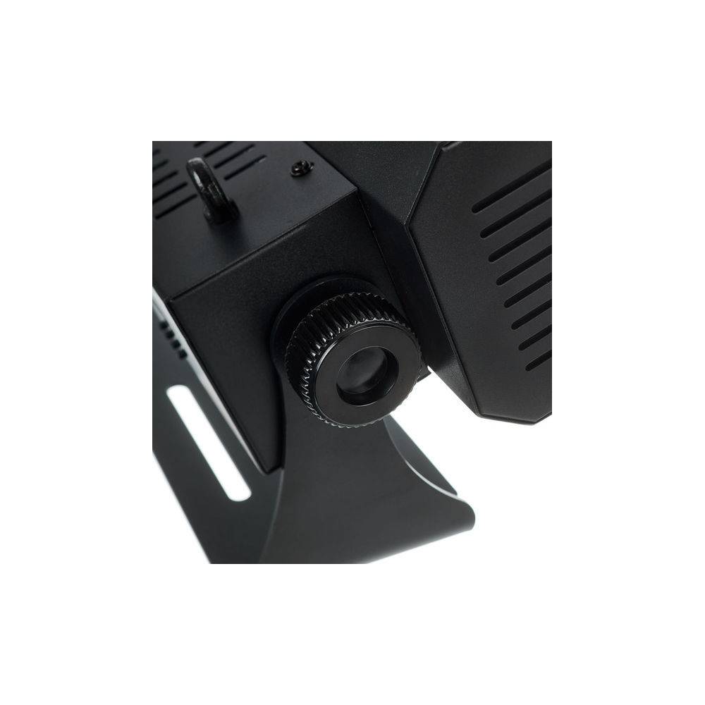 Eurolite LED CBB-4 COB RGB Bar