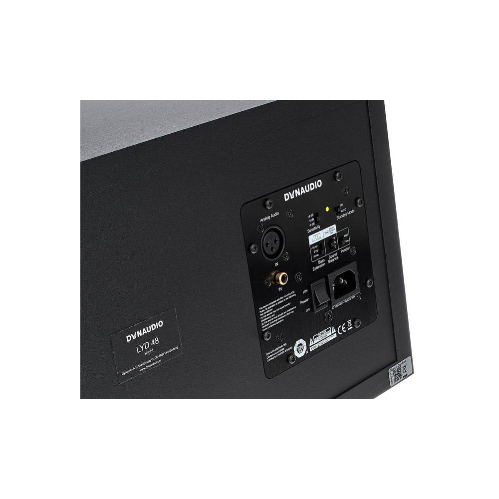 Dynaudio LYD-48 Black rechts