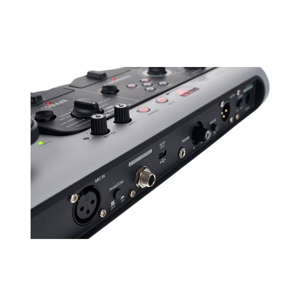 Zoom V6 Vocal Processor